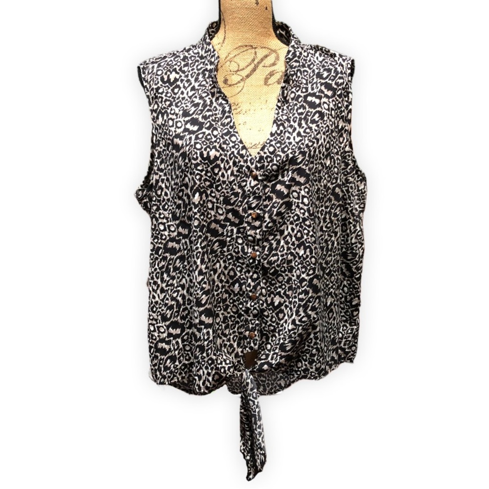 Loose Fit Leopard Print Sleeveless Front Tie Button Up Blouse from Indulge 2X - Picture 1 of 10